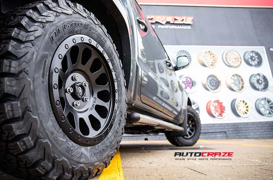 VOLKSWAGEN AMAROK VECTOR MATTE BLACK